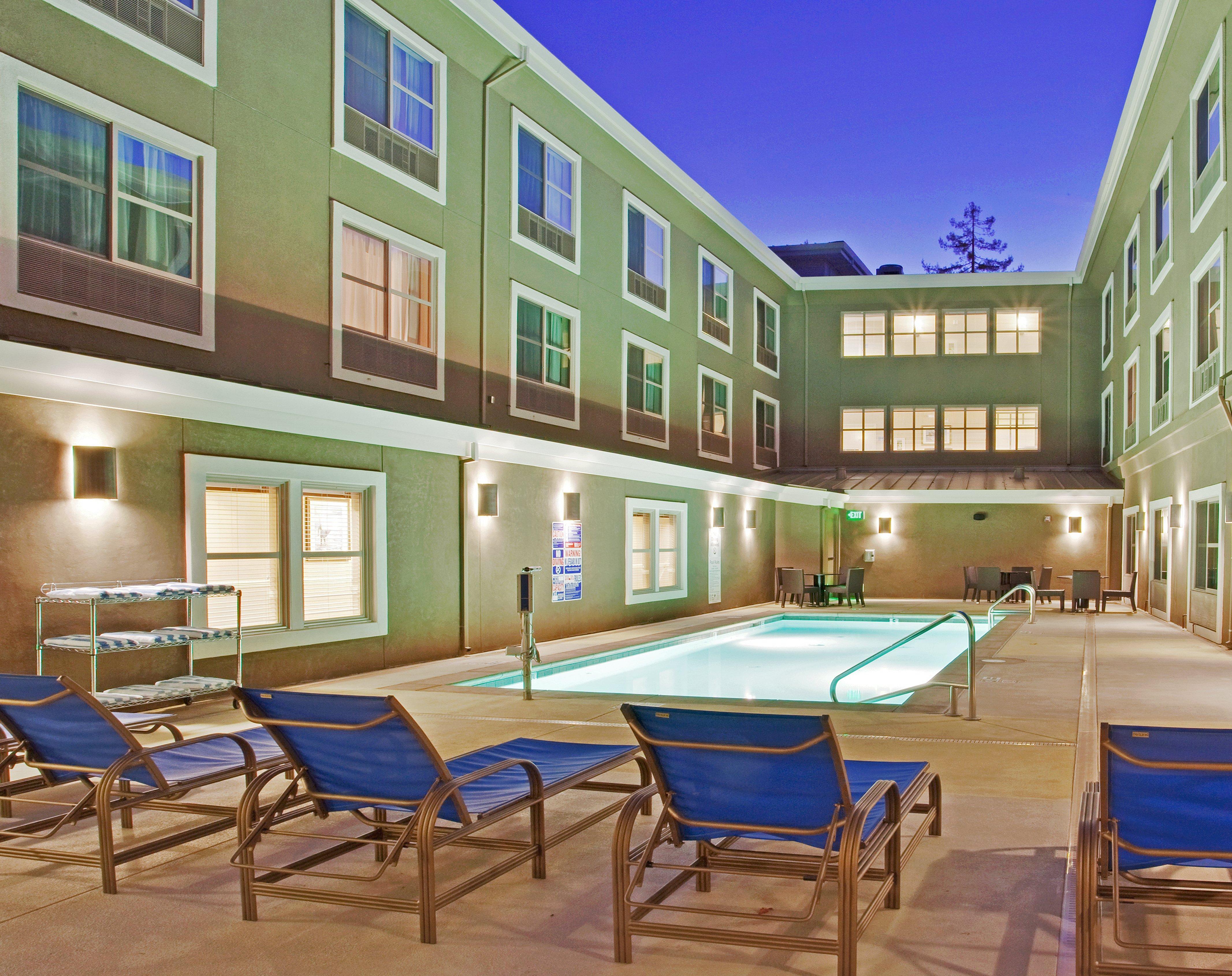 Holiday Inn Express Hotel & Suites Santa Cruz By Ihg Exterior photo